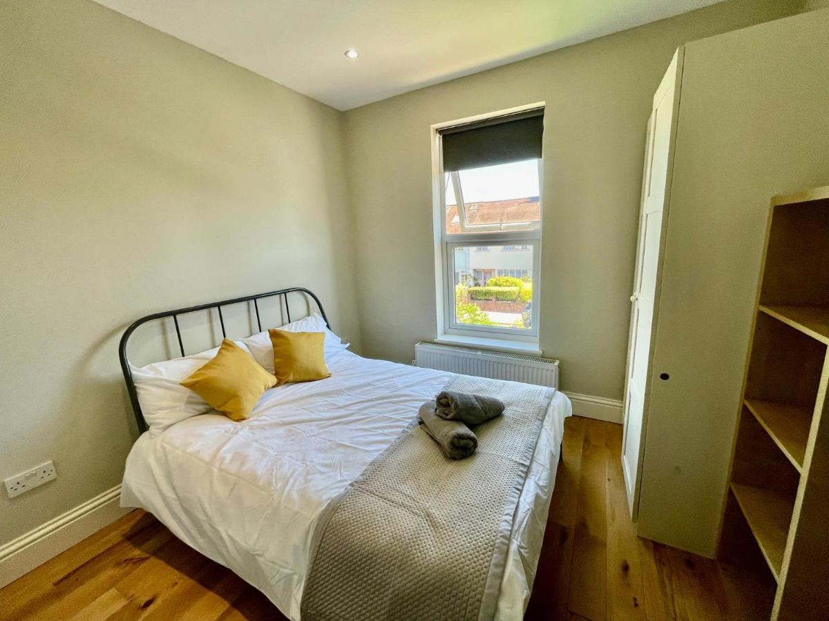 Cosy 1 Bedroom Flat! London Bagian luar foto